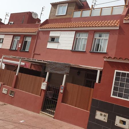 Kiki Vivienda Bed & Breakfast San Isidro  Buitenkant foto